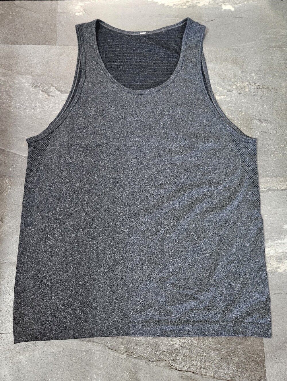 Lululemon Men's Athletic Tank Top. Heathered Grey. Size M.